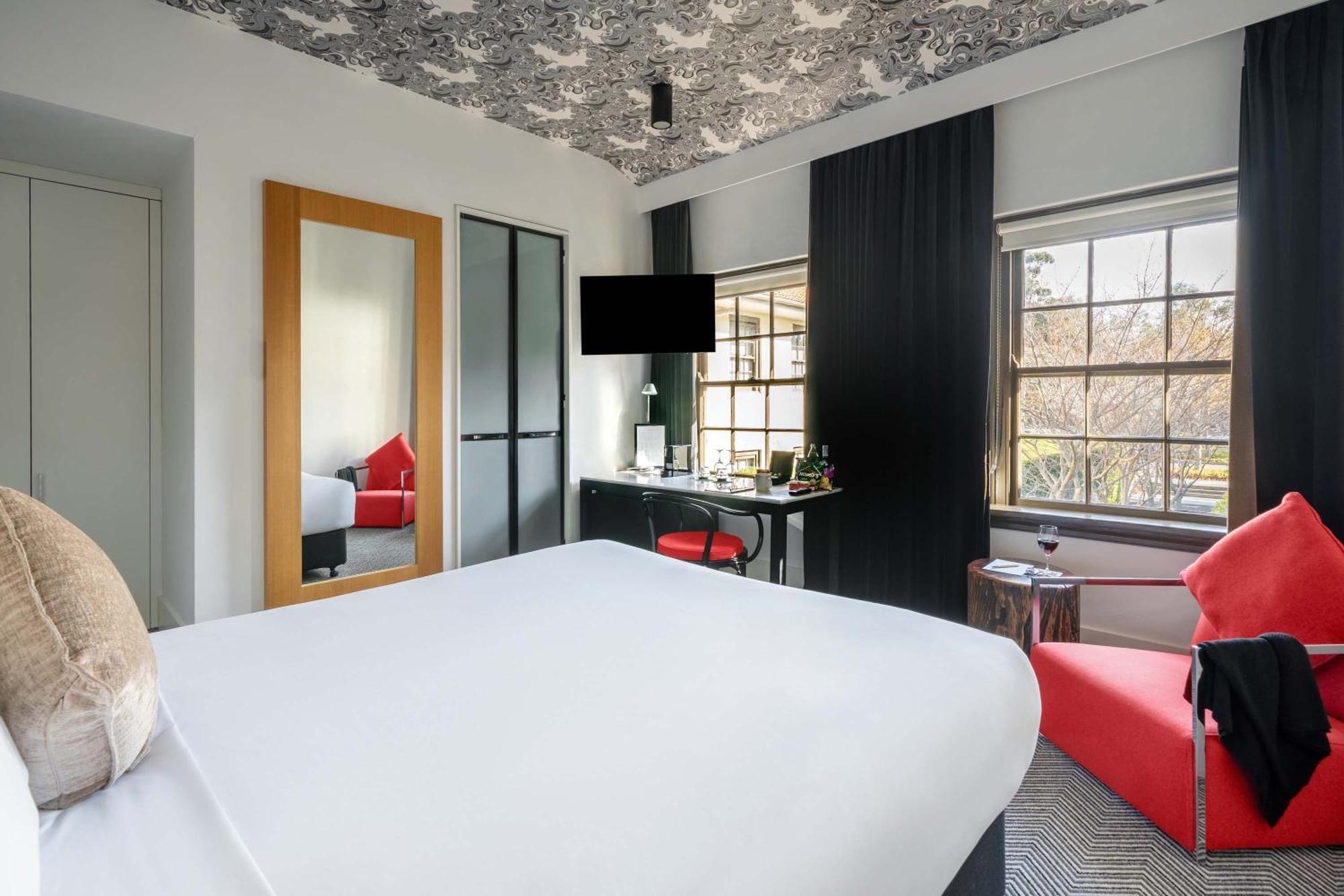 Peppers Gallery Hotel كنبرا المظهر الخارجي الصورة