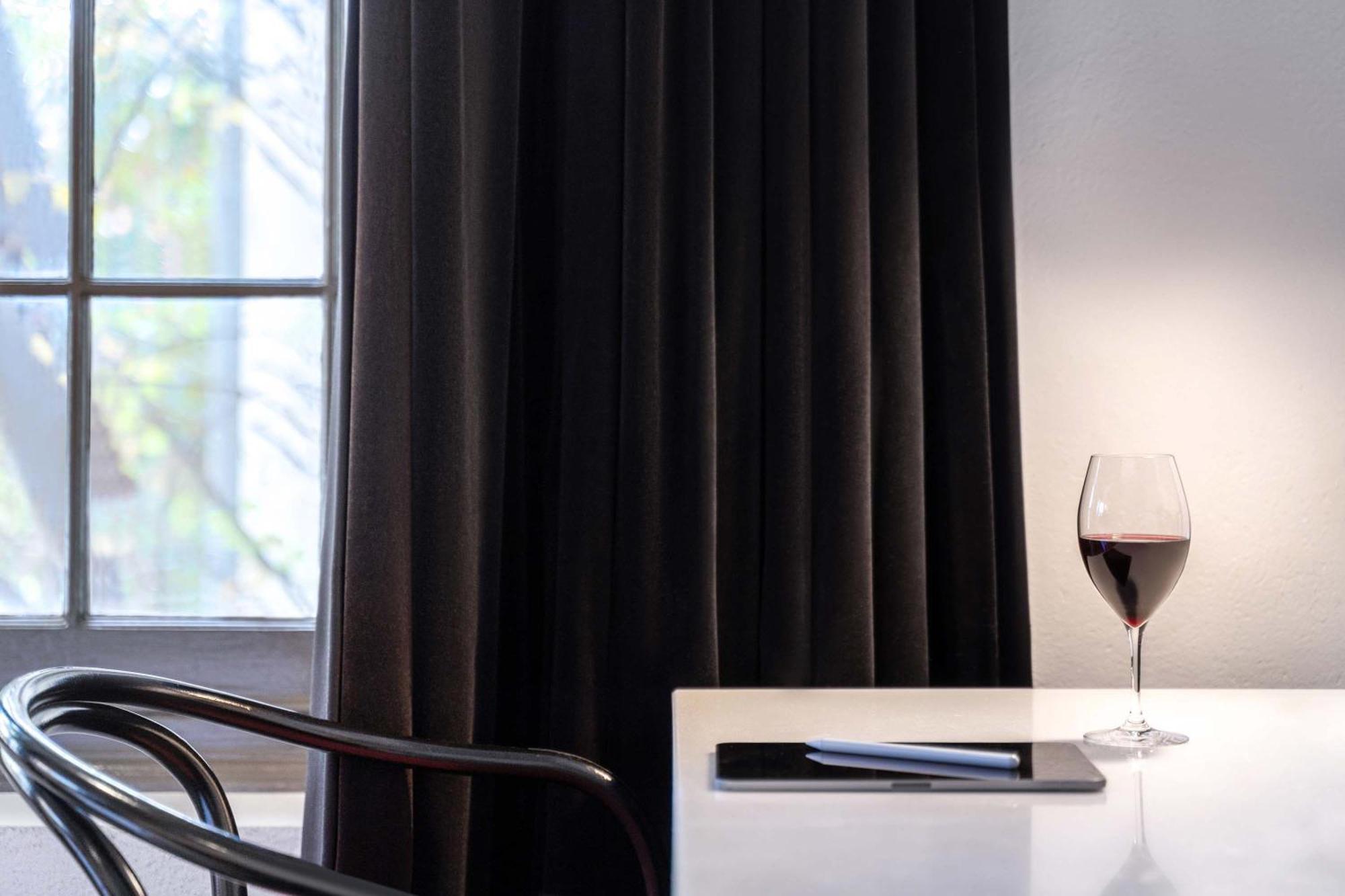 Peppers Gallery Hotel كنبرا المظهر الخارجي الصورة