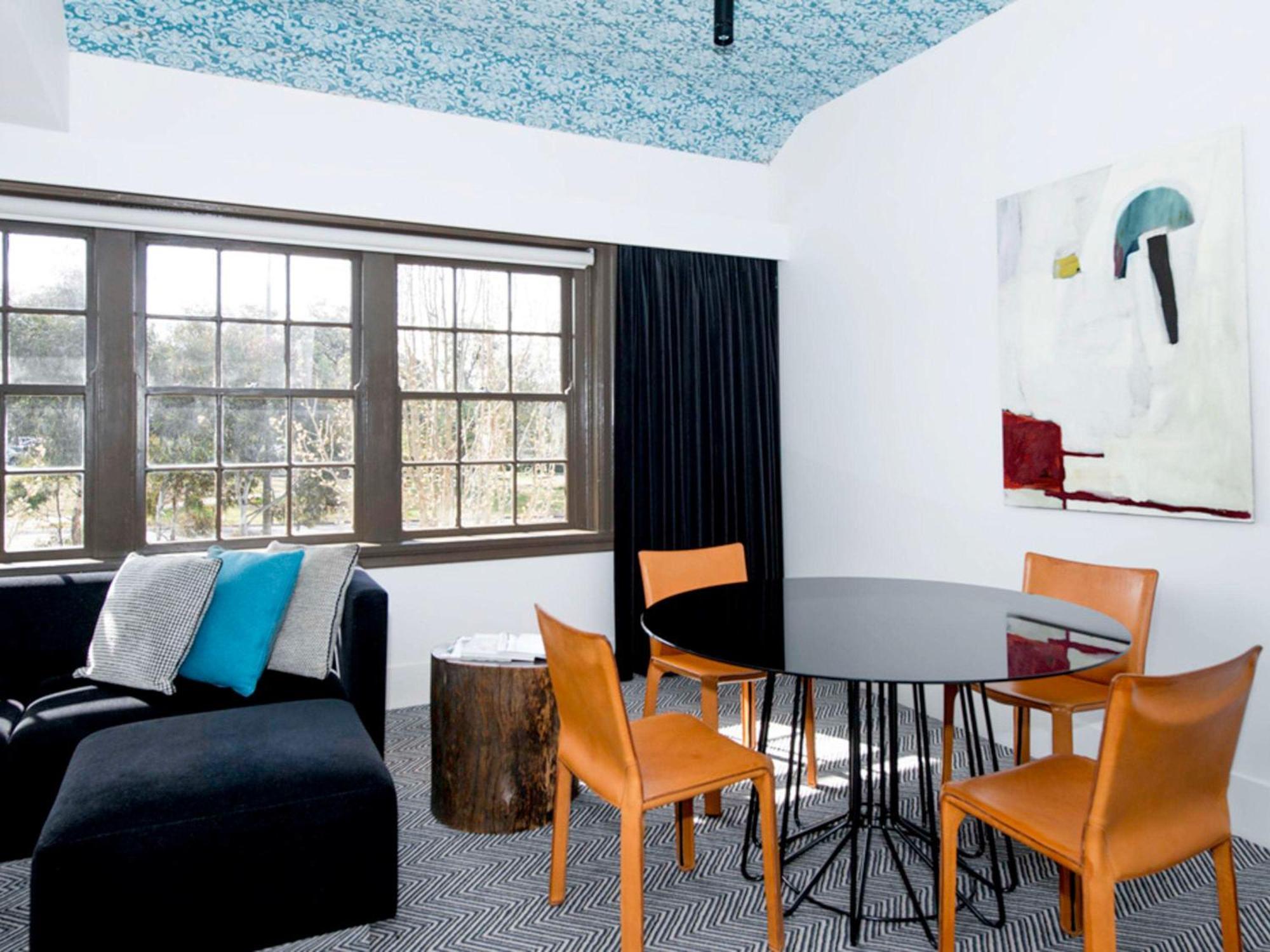Peppers Gallery Hotel كنبرا المظهر الخارجي الصورة