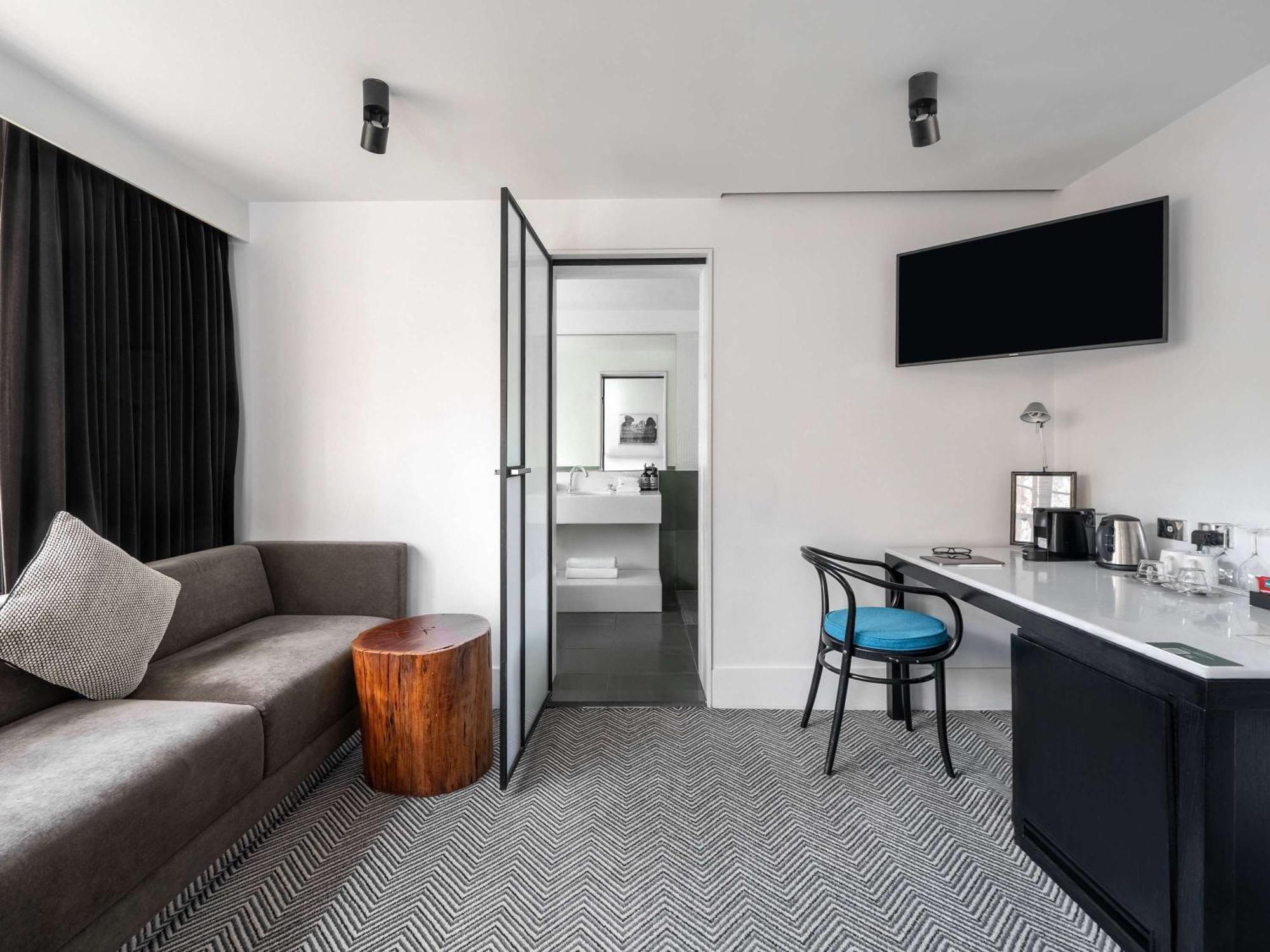 Peppers Gallery Hotel كنبرا المظهر الخارجي الصورة